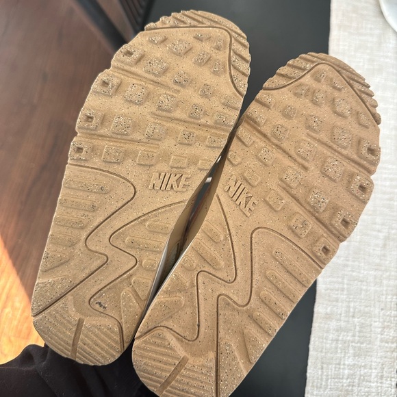 SOLD - Picture 4 of 6